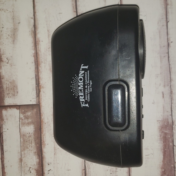 Portable Talking Clock - Picture 5 of 9